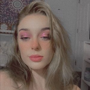 Meet your Posher, Alysa